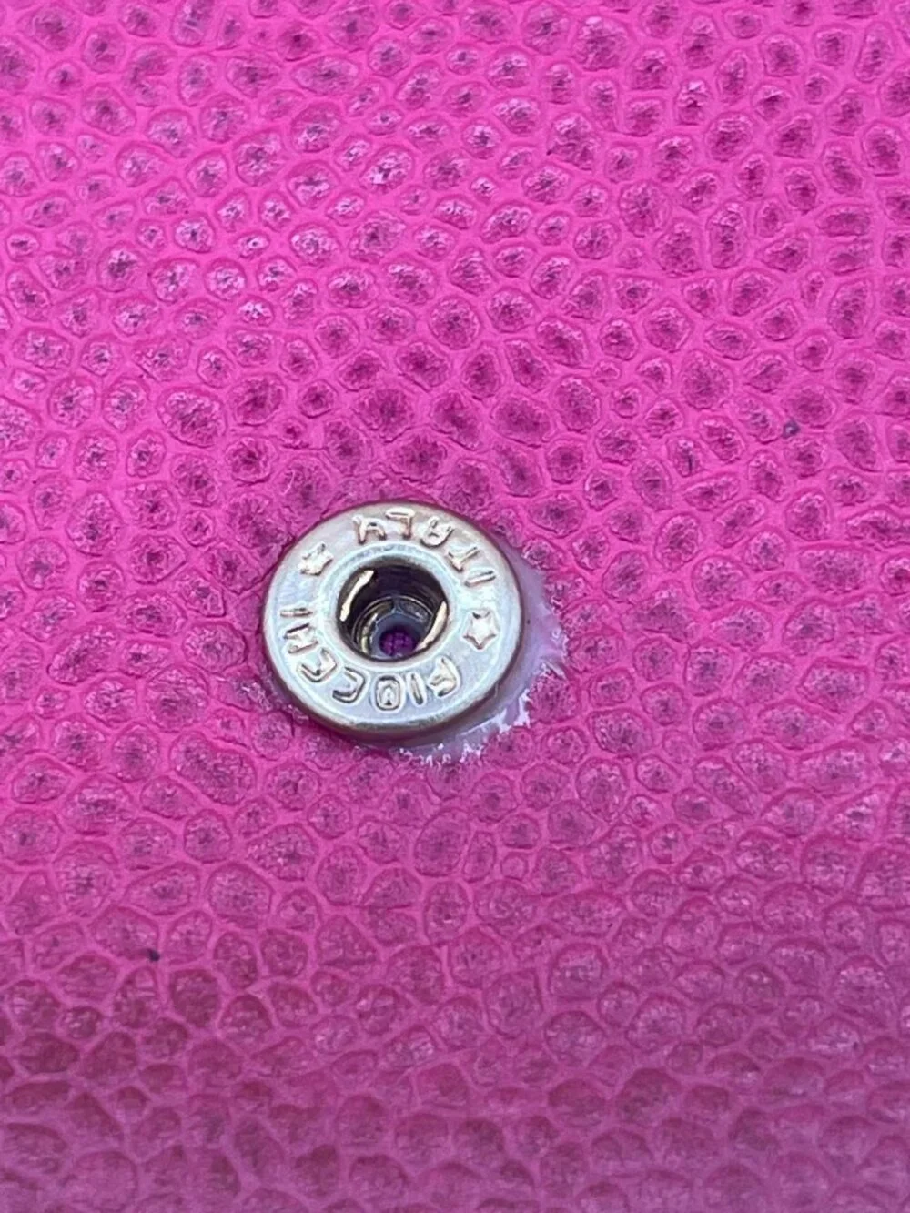 CHANEL authentic compact